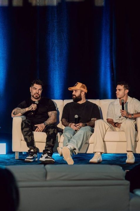 Speakers on stage mid-session